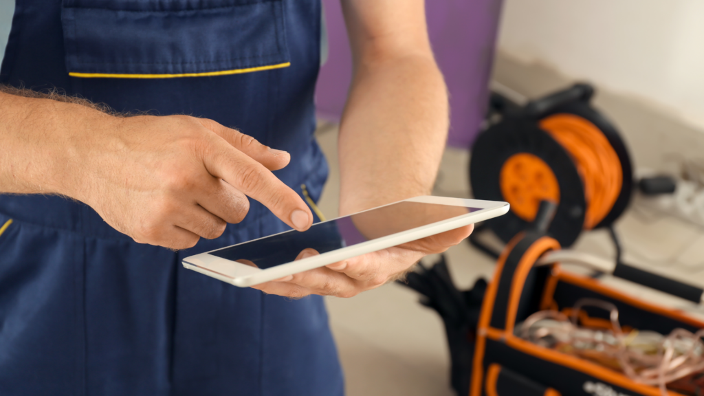 Best Merchant Cash Advance Lenders for Electricians