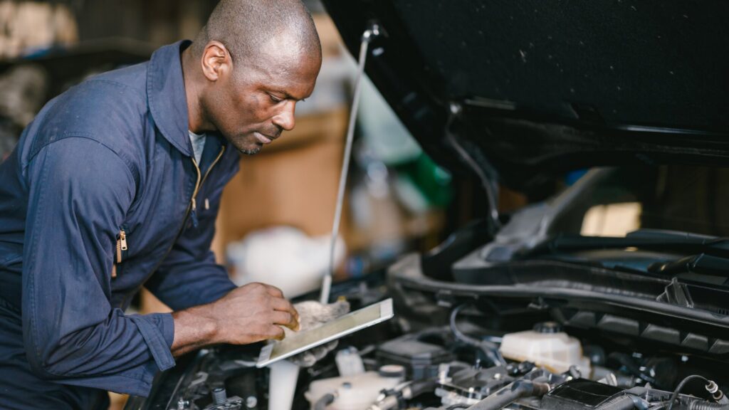 Top 5 Merchant Cash Advance Lenders for Auto Repair Shops